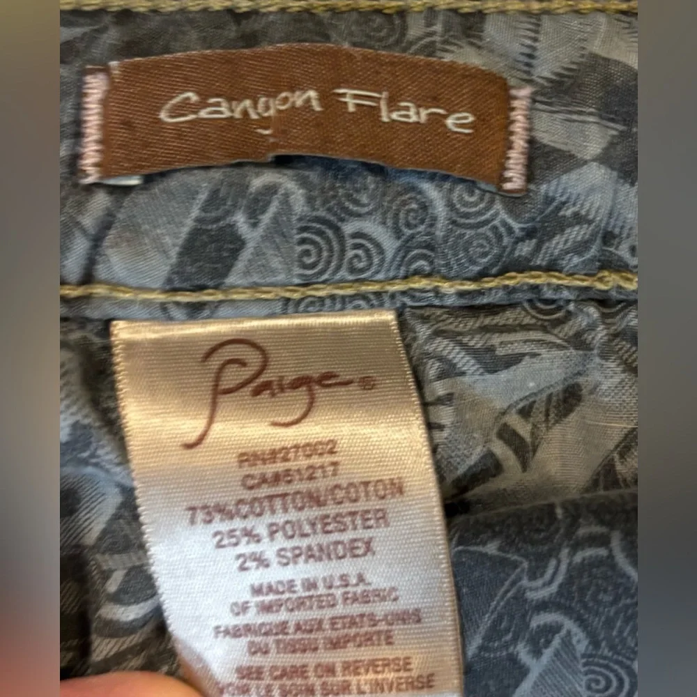 PAIGE Women’s Size‎ 31 Canyon Flare Jeans